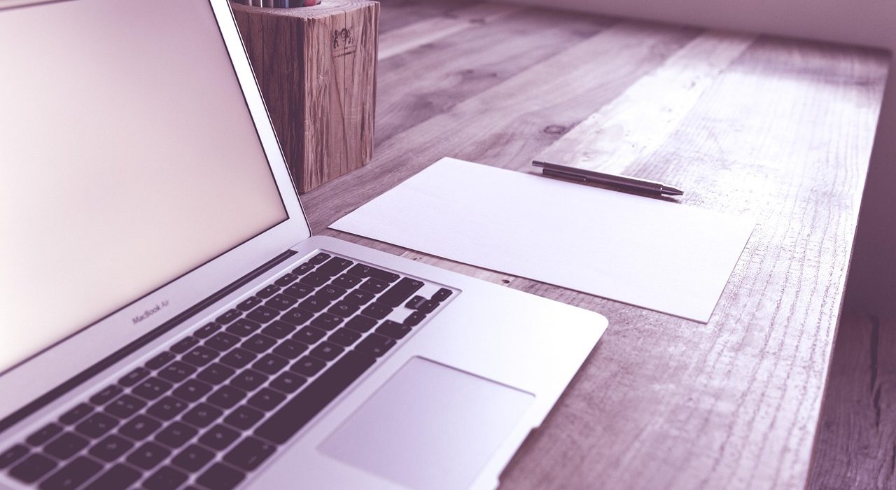 Signal CEO: AI Bubble May Burst Due to Resource Limits