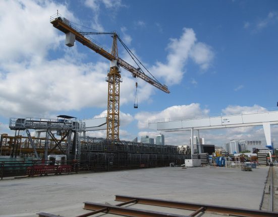 Finnish Shipyard Protests Swedish Icebreaker Construction in Korea