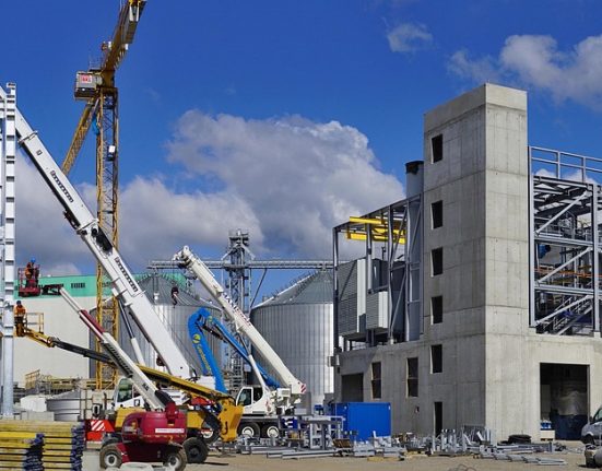 Massive Battery Factory Construction Stalled for 600 Days