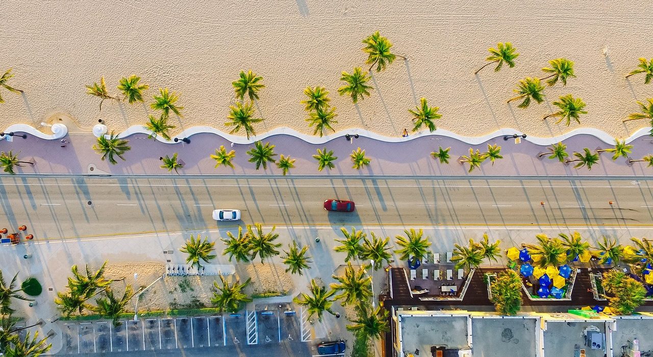 Norwegian Firm Develops Wireless Charging Road in the U.S.